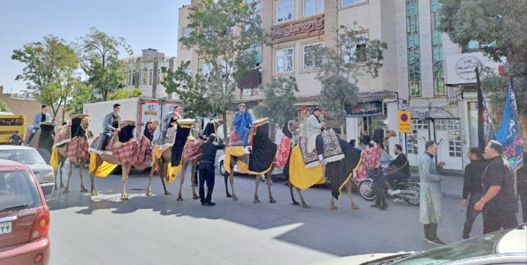 آیین سنتی تعزیه سیار در بازار تاریخی شهر اراک