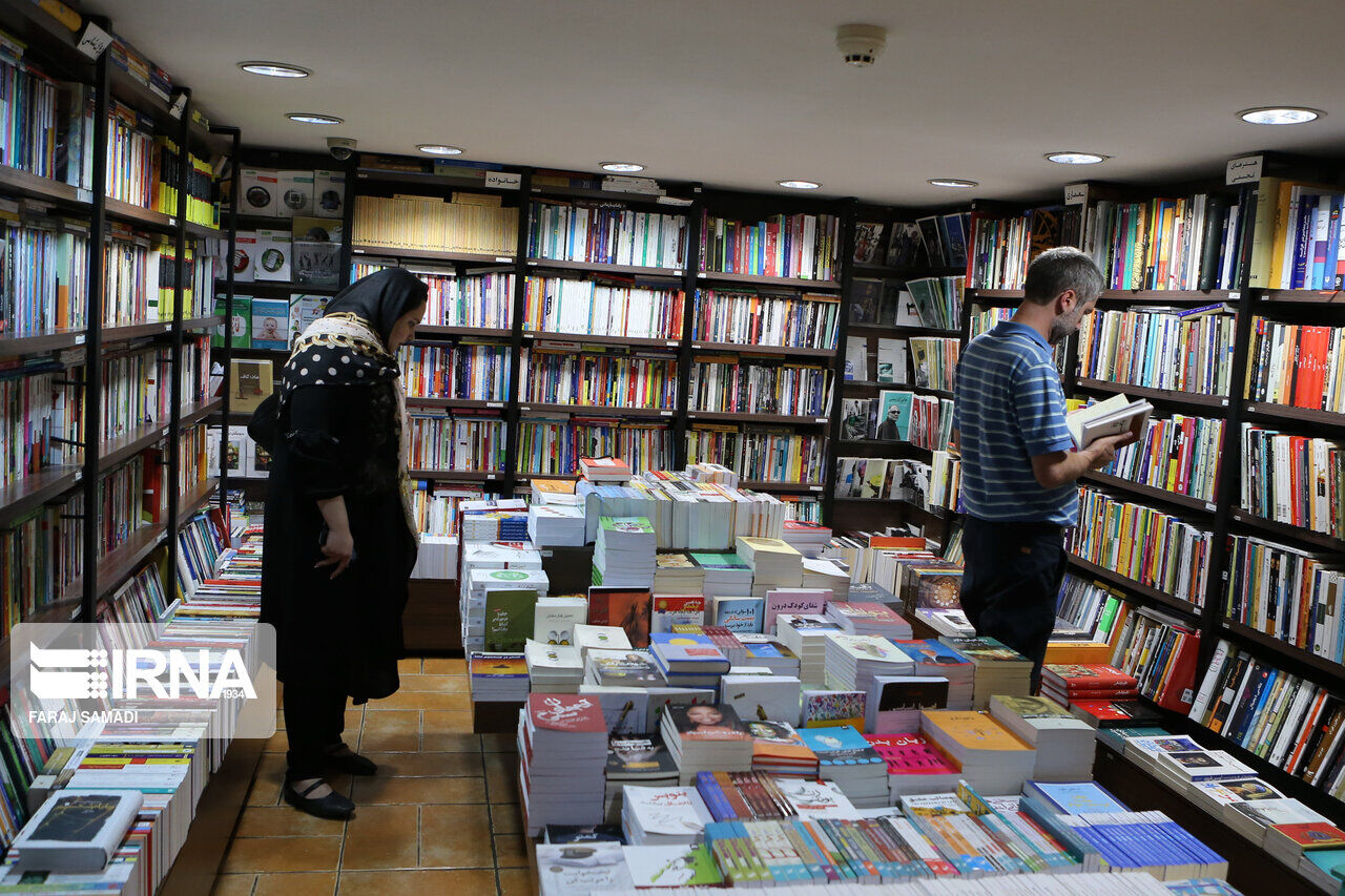 بحران خاموش در بازار کتاب؛ آینه‌ای از بی‌مهری به دانایی