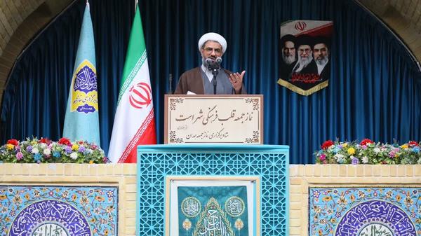 ما حامی مدیران قاطع در قبال زیاده‌خواهان هستیم