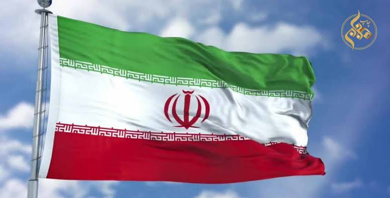پرچمی برافراشته برای همیشه