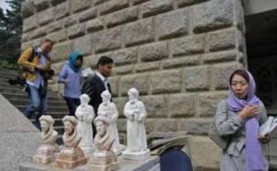 گردشگری ایران باید به سمت بازار همسایگان بچرخد