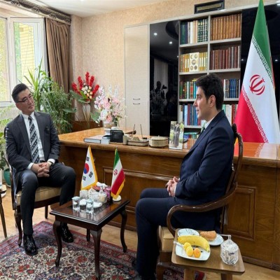 آماده همکاری با کره‌ جنوبی در حوزه معدن و گردشگری هستیم