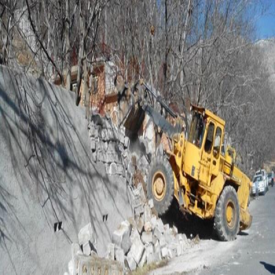 19 مجوز احداث زیرساخت در حریم راه‌های کرمانشاه صادر شد