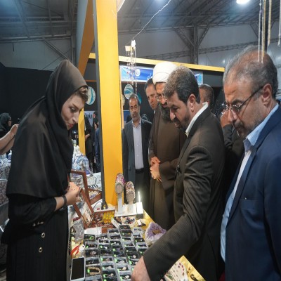 رونمایی از 80 محصول تولیدی اداره کل آموزش فنی و حرفه‌ای استان همدان