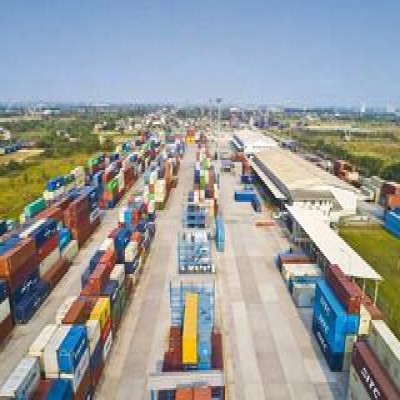 تأخیر در بهره‌برداری از بندر خشک همدان؛ فرصتی از دست‌رفته برای اقتصاد و اشتغال