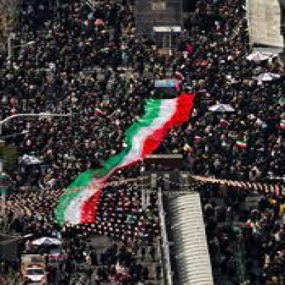 استقلال در مقیاس یک ملت بزرگ