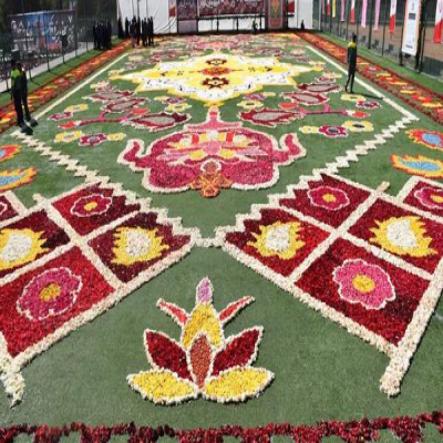 بزرگ‌ترین فرش سرگل آسیا در محلات برپا می‌شود