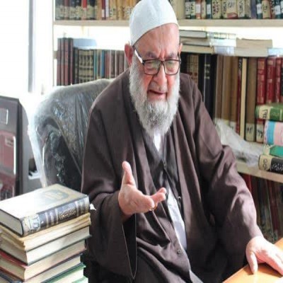 «آیت‌الله فاضلیان» در آگاهی رساندن به مردم نقش برجسته‌ داشت