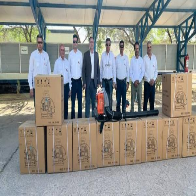 تحویل 20 دستگاه دمنده اطفای حریق به منابع طبیعی ایلام