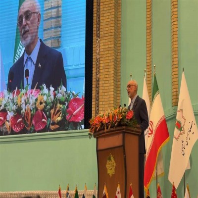 صدای ایران را با تکیه بر تجربه‌ تاریخی و فرهنگی بازگو کنیم