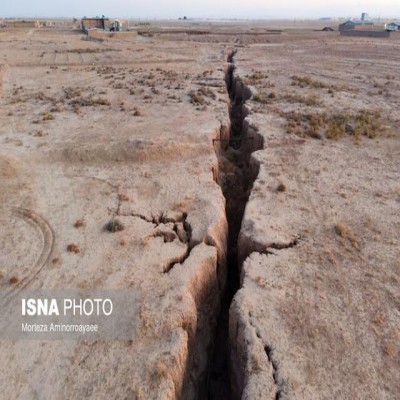 فرونشست در برخی نقاط ساوه و زرندیه به یک متر رسیده/برای آبخیزداری، فردا دیر است