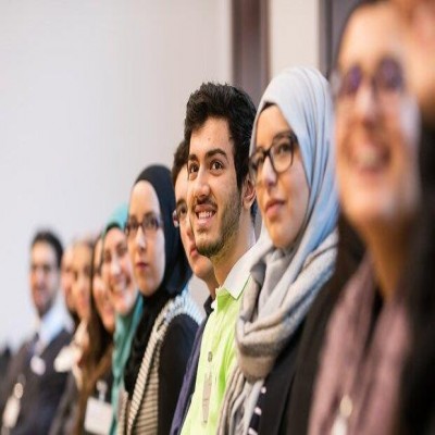 راز تفاوت انسان‌ها در بهره‌مندی از کمالات معنوی و نعمت‌های مادی چیست؟