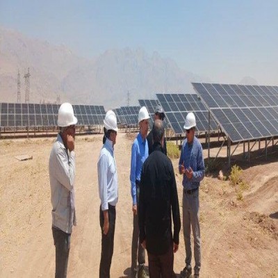 2 نیروگاه خورشیدی 17 مگاواتی کرمانشاه در مسیر بهره‌برداری قرار گرفت