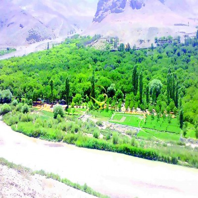 تغییر الگوی اشتغال در روستای آبرومند